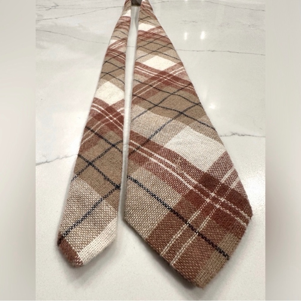 Yves Saint Laurent Plaid Tie
